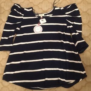 Navy/white stripe top